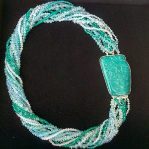 Clasp Classical bead necklace