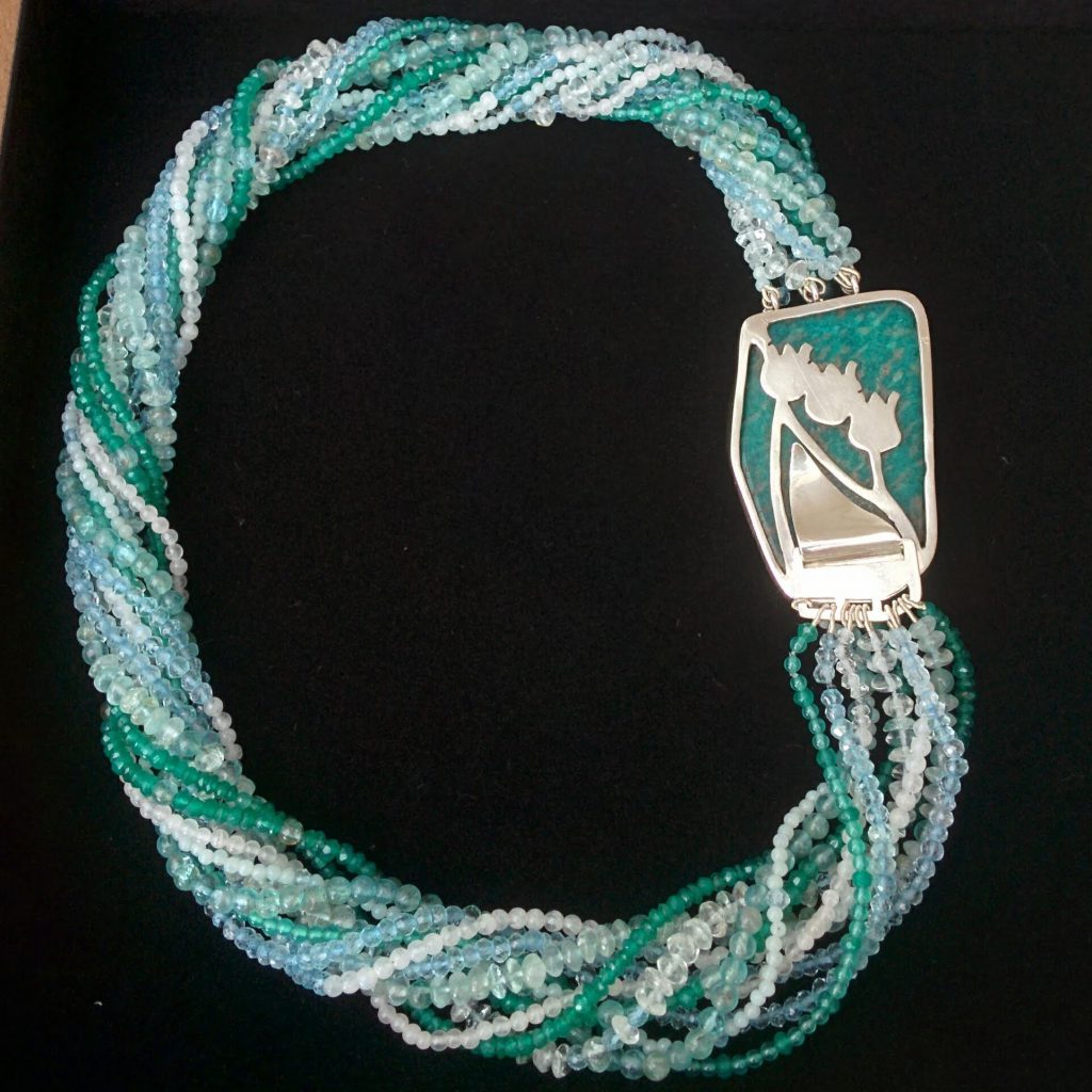 Tulip Clasp Classical bead necklace - sold to The Netherlands