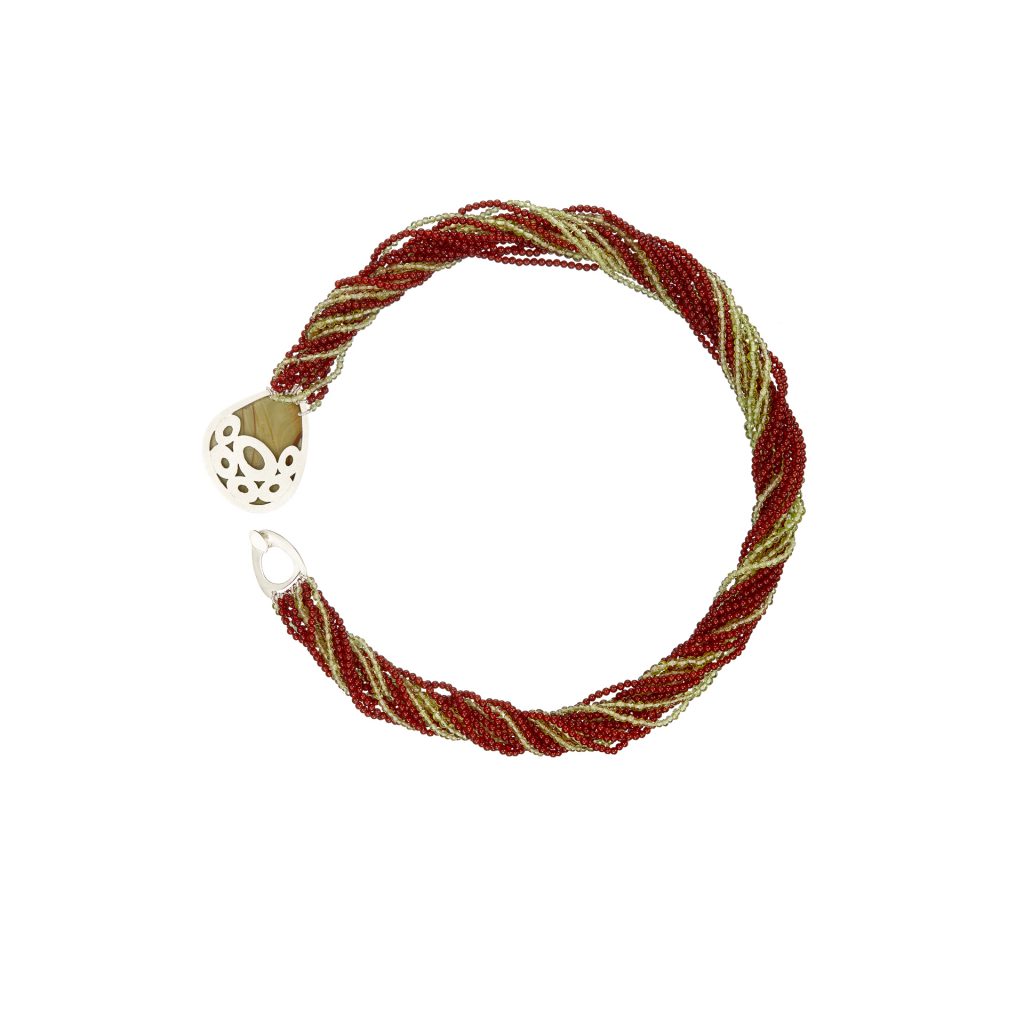 Puzzle clasp necklace