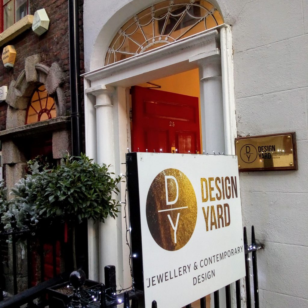 Shop front & signage Nicole-Van-Der-Wolf-